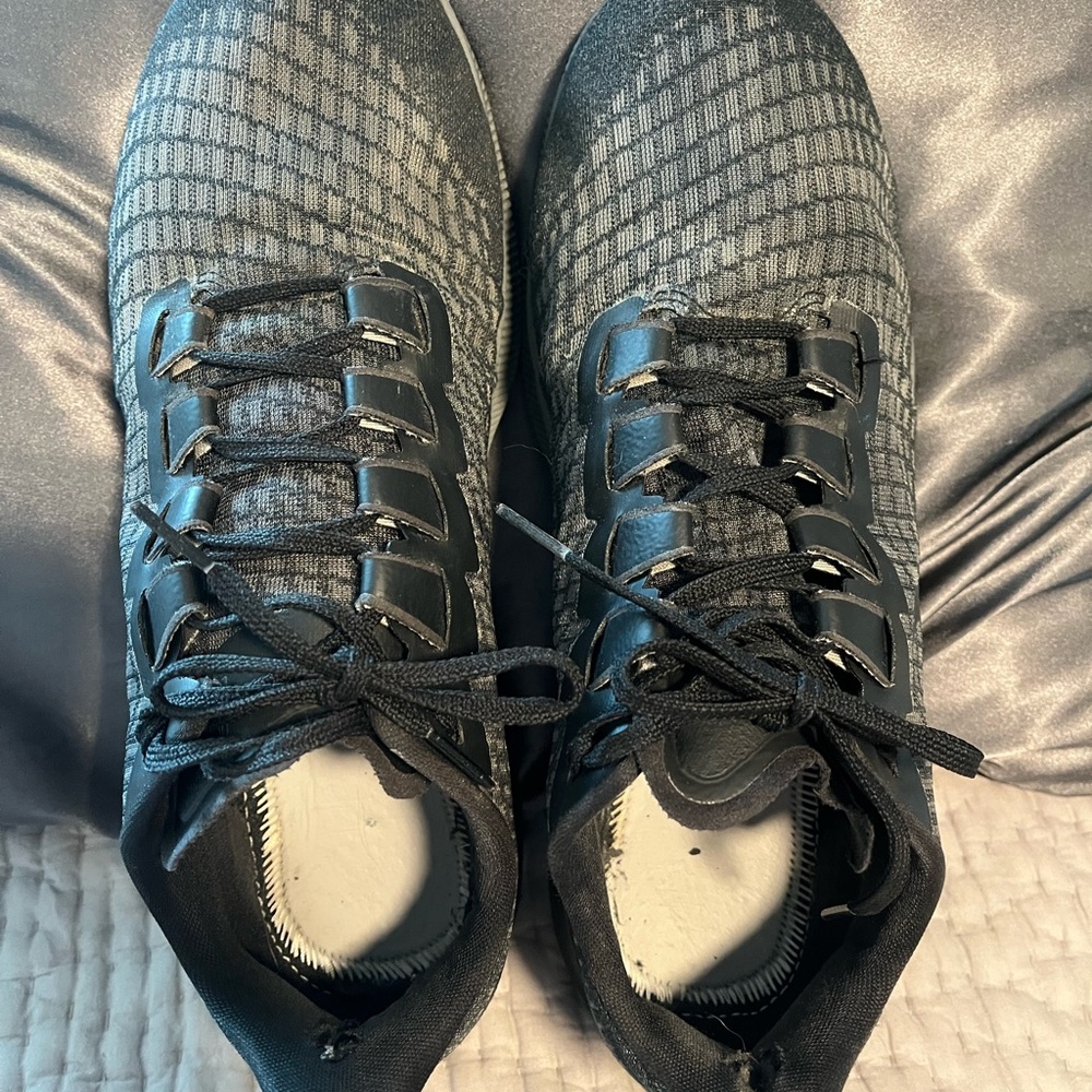 Nike Air Zoom Pegasus 37 Men’s Running Shoes Sz 10.5 W